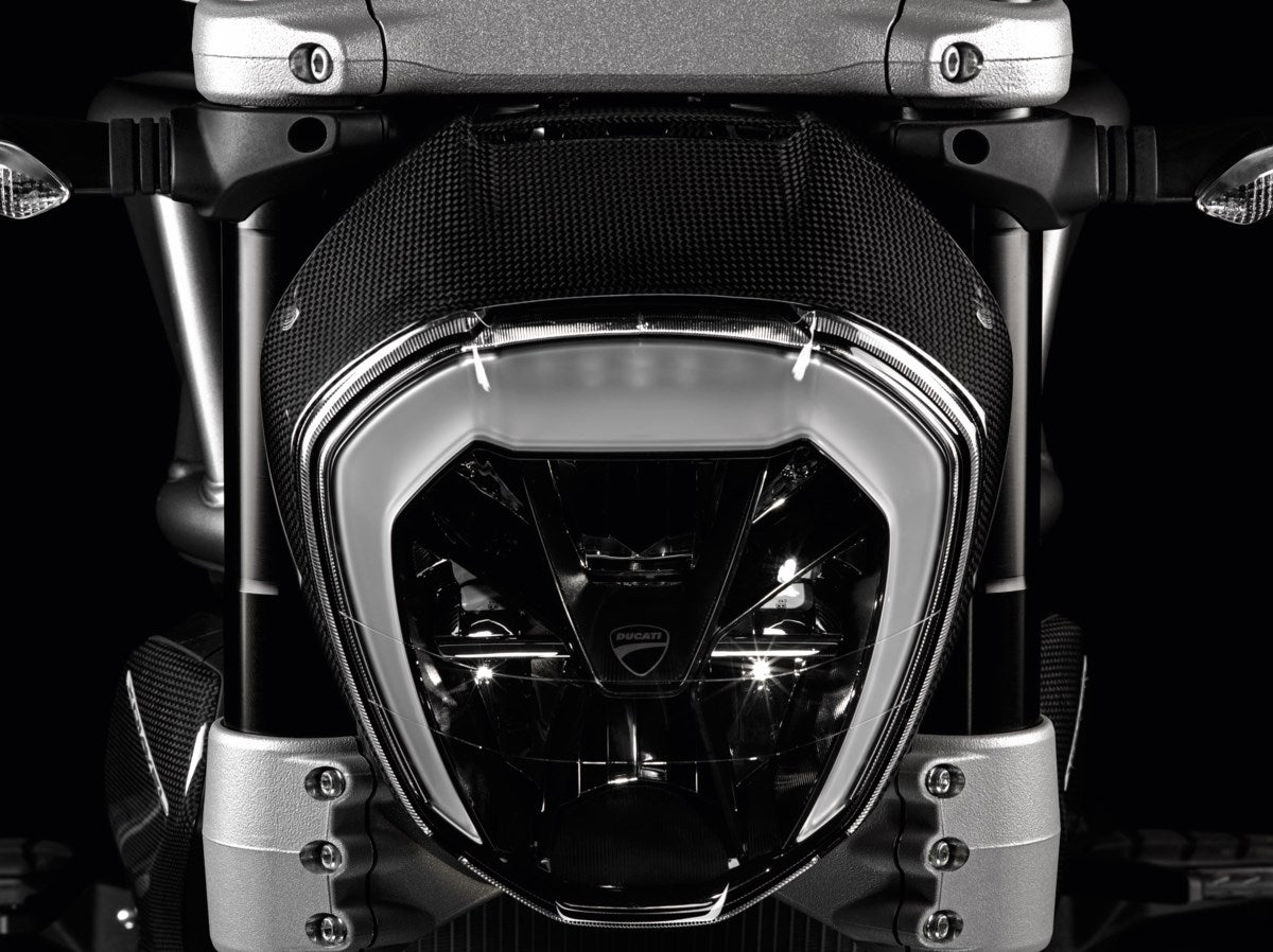 Cornice faro anteriore in carbonio