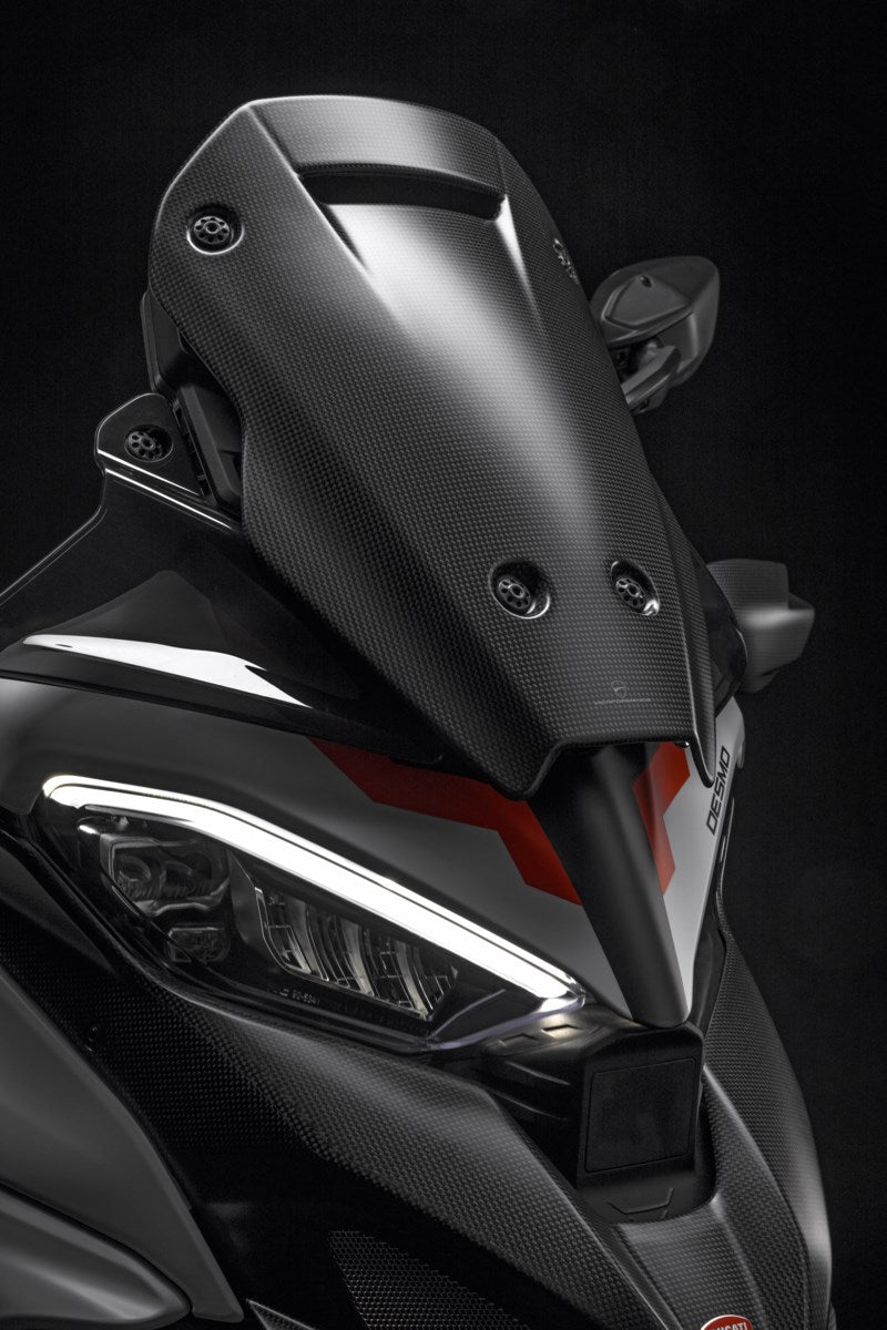 Cupolino in carbonio