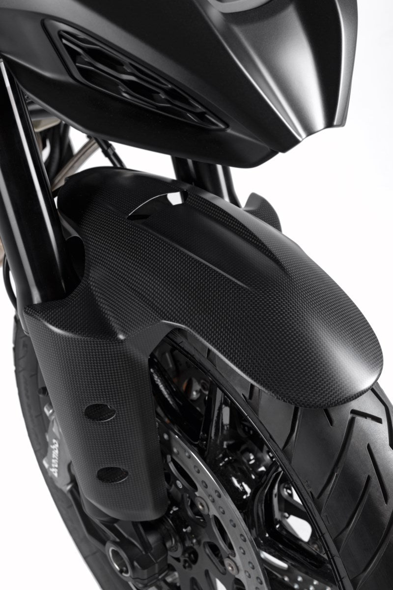 Parafango anteriore in carbonio